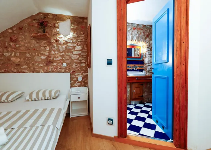 George's 3* Stari Grad (Hvar)