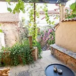 Guest house George's 3*